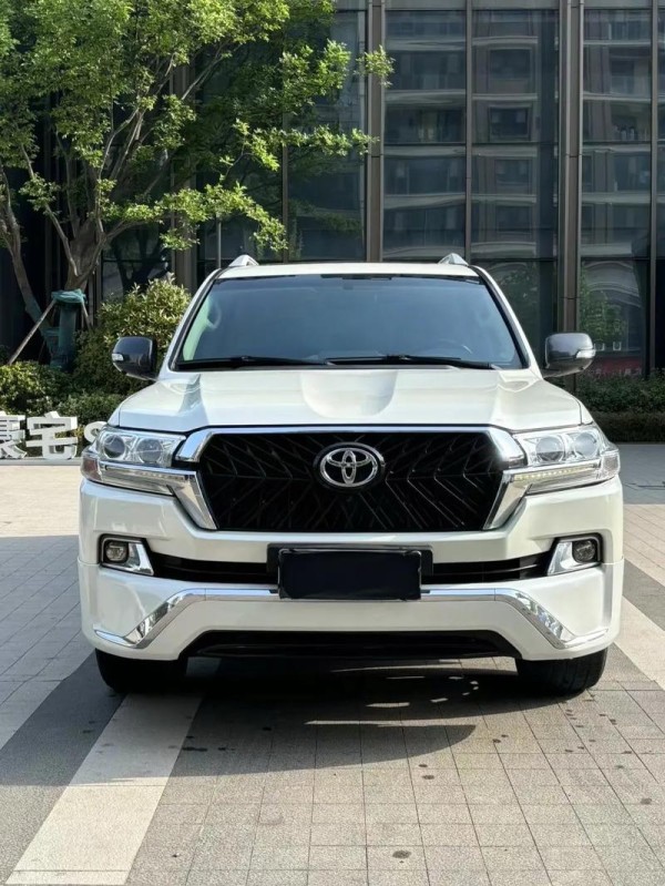 2017款豐田蘭德酷路澤4000中東版現(xiàn)車充足火爆鉅惠體驗(yàn)越野王者（17年蘭德酷路澤4000中東版）